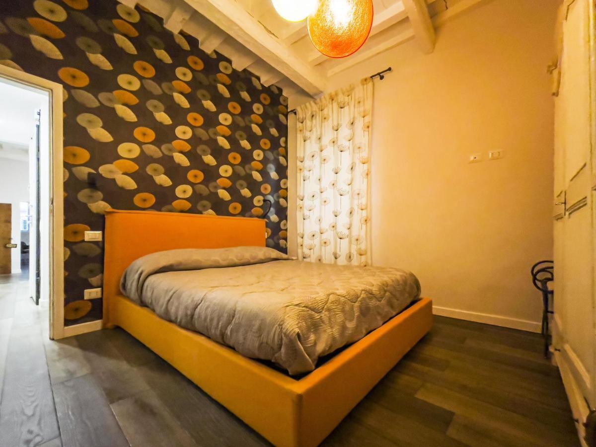 Dandelion Flat * Florencia